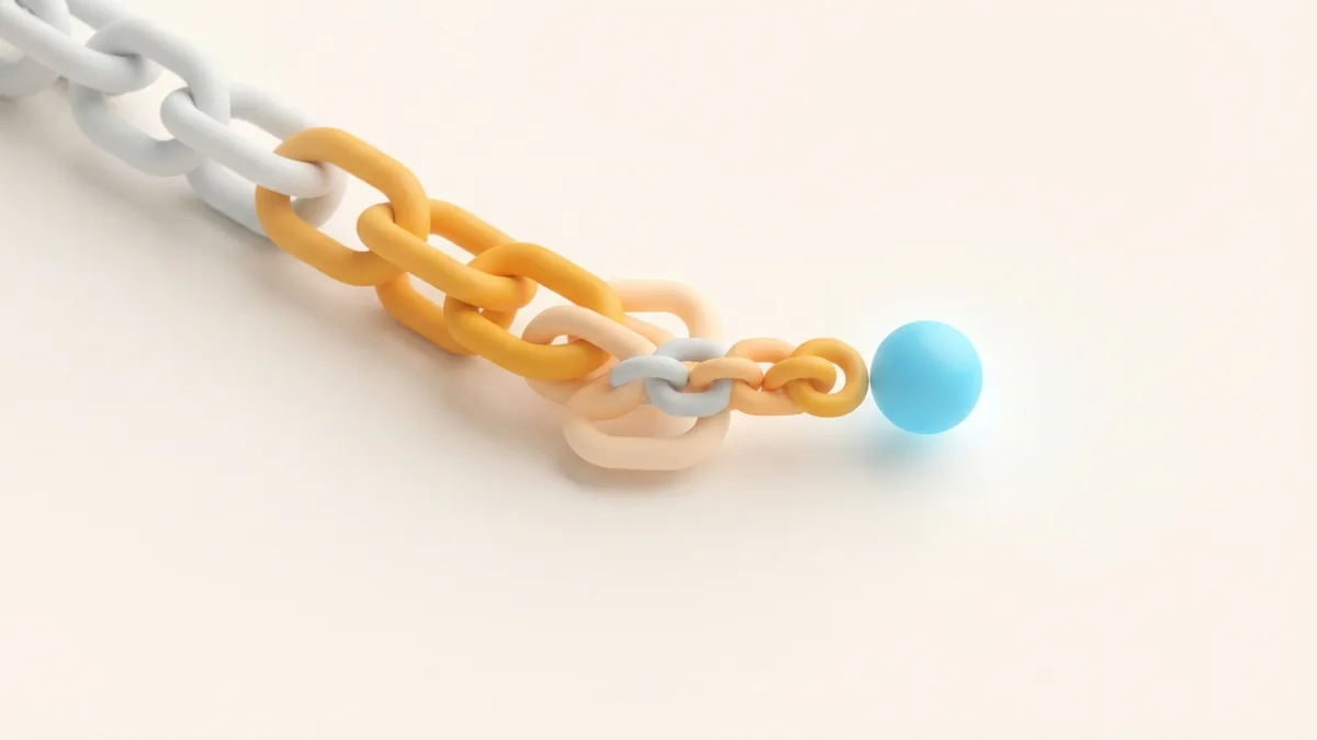 A long chain of rounded links becoming shorter beside one destination node