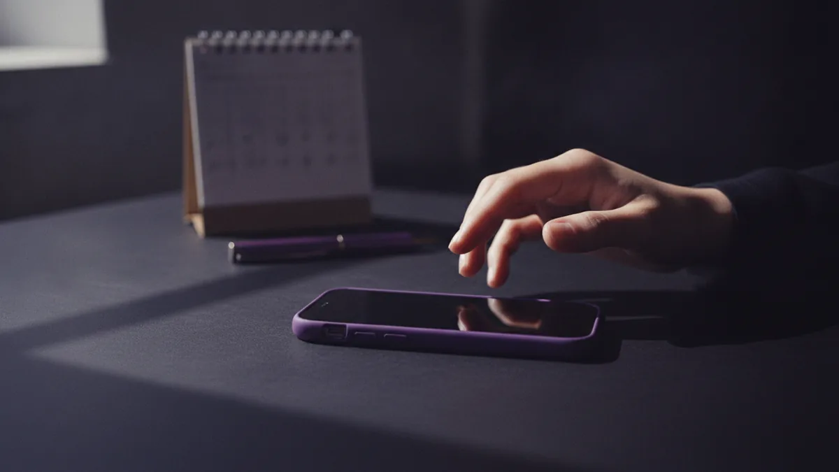 Clear call to action guiding clicks from an Instagram bio